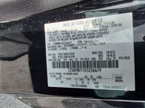 Used 2013 Ford Mustang GT RWD image 32
