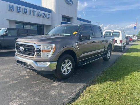 Used 2021 Ford F150 XLT w/ Equipment Group 301A Mid image 2