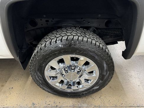 Used 2018 GMC Sierra 2500 Denali image 9