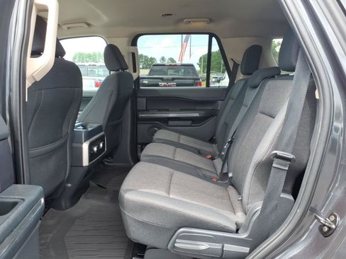 Used 2024 Ford Expedition XLT AWD/4WD image 22