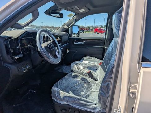 New 2026 GMC Sierra 2500 SLE w/ SLE Value Package; image 14