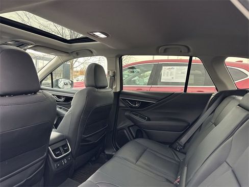 Used 2023 Subaru Outback Limited image 14