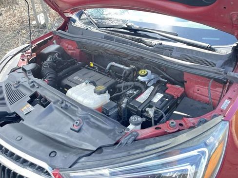 Certified 2018 Buick Encore Essence FWD image 30