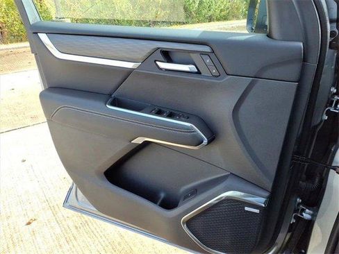 New 2026 GMC Acadia Elevation w/ LPO, Floor Liner Package image 14