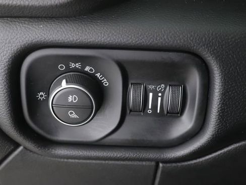 Used 2020 RAM 2500 Laramie image 20