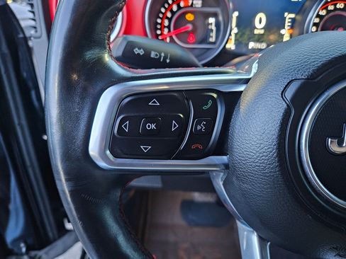 Used 2018 Jeep Wrangler Unlimited Rubicon image 19