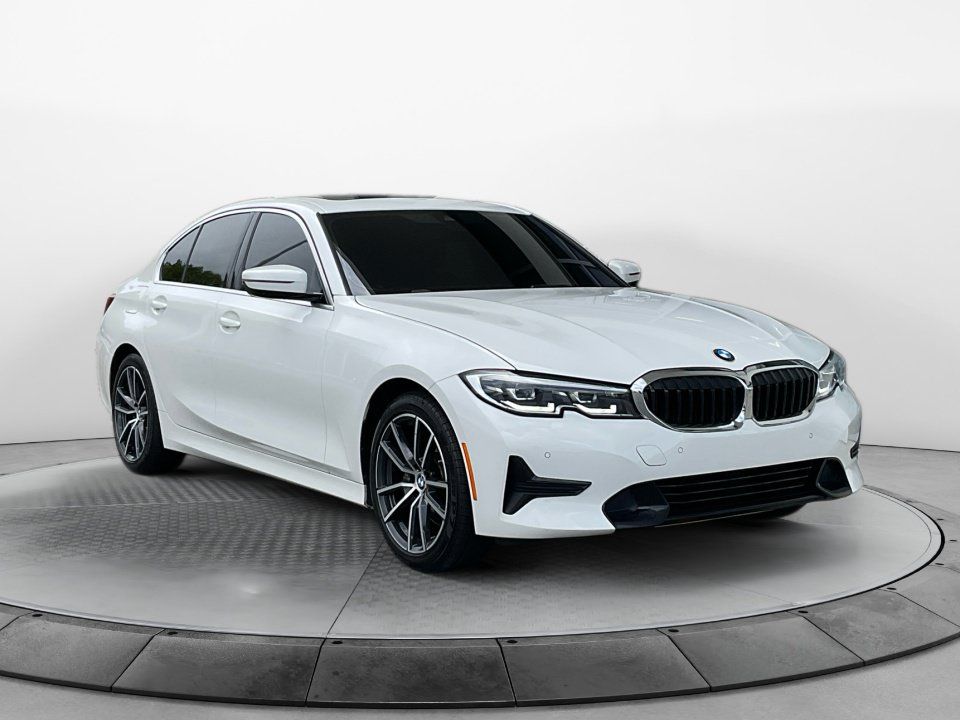 Used 2022 BMW 330i Sedan w/ Convenience Package RWD image 1
