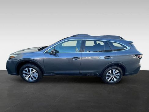 Used 2020 Subaru Outback Premium w/ Popular Package #1 AWD/4WD image 3