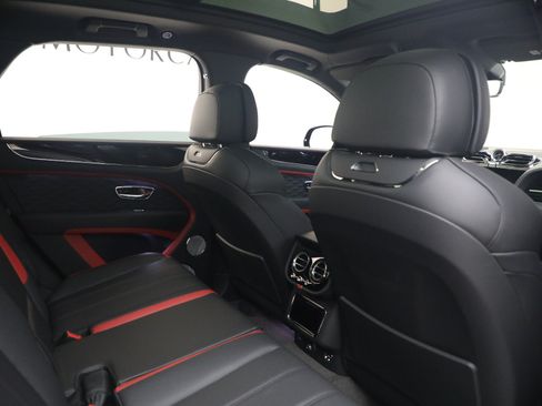 New 2026 Bentley Bentayga Speed AWD/4WD image 25
