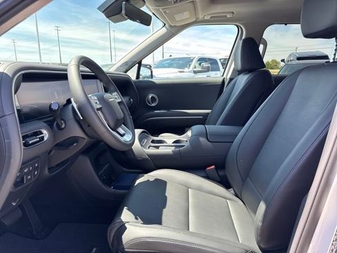 Used 2026 Hyundai Palisade Limited image 13