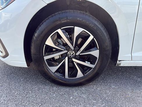 Used 2025 Volkswagen Jetta S FWD image 9