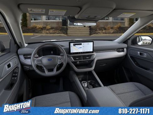 Used 2026 Ford Explorer Active AWD/4WD image 9