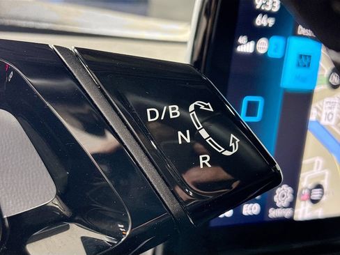 Certified 2023 Volkswagen ID.4 Pro S AWD/4WD image 19