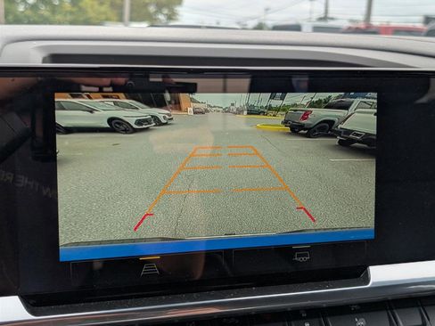 New 2025 Chevrolet Silverado 1500 LT image 26