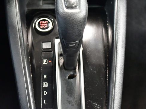 Used 2025 Nissan Versa SV FWD image 26