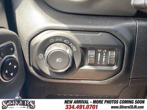 Used 2021 Jeep Wrangler Unlimited Sport AWD/4WD image 33