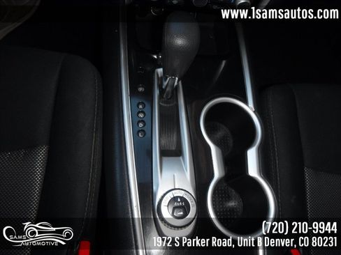 Used 2020 Nissan Pathfinder S AWD/4WD image 35