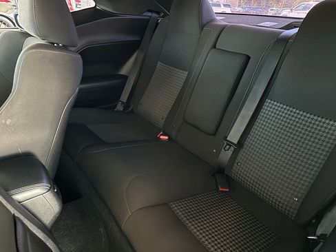 Used 2022 Dodge Challenger R/T image 14