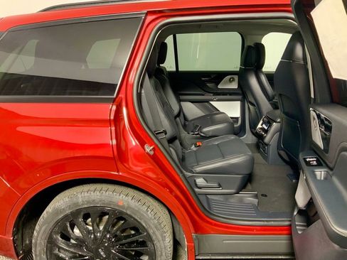 New 2026 Lincoln Aviator Reserve image 37