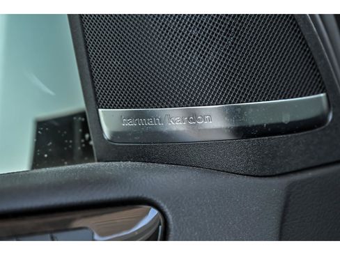 Used 2019 Mercedes-Benz GLE 400 4MATIC image 11