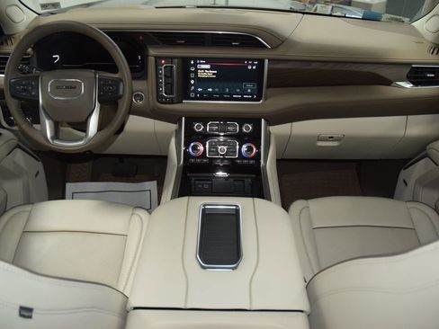 Used 2024 GMC Yukon Denali AWD/4WD image 33