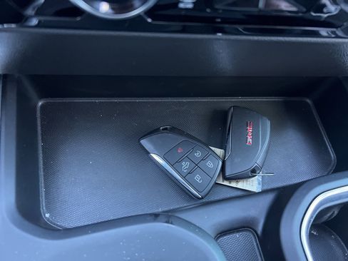 Used 2022 GMC Sierra 1500 Elevation image 19