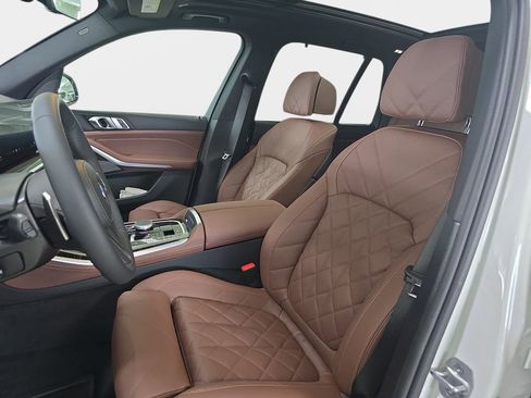 New 2026 BMW X5 sDrive40i w/ M Sport Package RWD image 12
