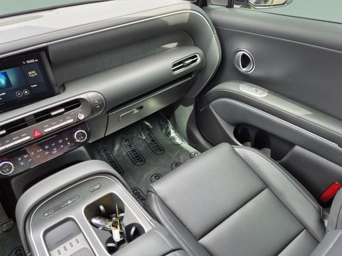 New 2026 Hyundai Palisade Calligraphy FWD image 14