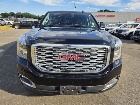 Used 2020 GMC Yukon XL Denali w/ Open Road Package AWD/4WD image 2