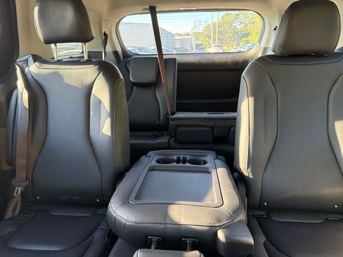 Certified 2025 Kia Carnival EX FWD image 22