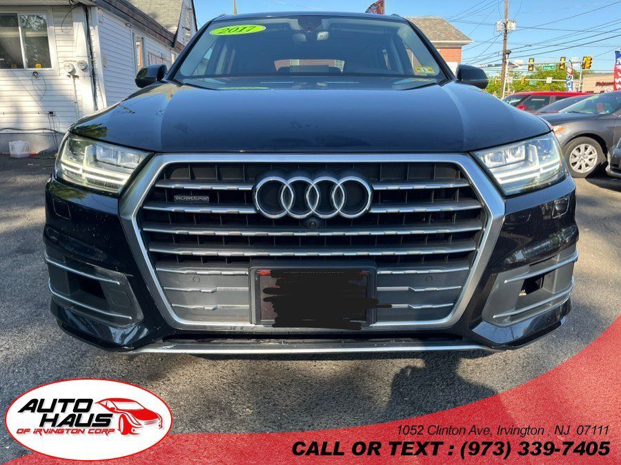 Used 2017 Audi Q7 3.0T Premium Plus AWD/4WD image 1