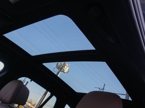 Used 2023 BMW X5 xDrive40i w/ Executive Package image 14