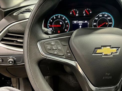Used 2024 Chevrolet Malibu LT FWD image 10