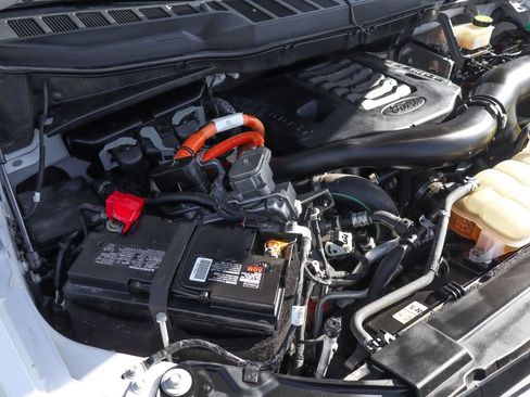 Used 2022 Ford F150 Limited image 14