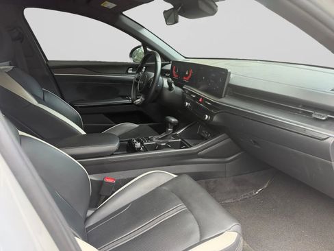 Used 2025 Kia K5 GT-Line FWD image 33