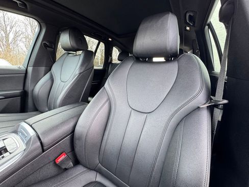 Used 2022 BMW X5 xDrive40i w/ Premium Package image 21