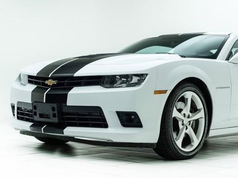 Used 2014 Chevrolet Camaro SS image 10