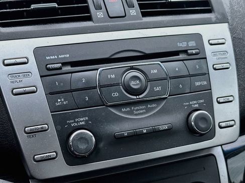 Used 2009 MAZDA MAZDA6 i Touring w/ Moonroof & Bose Pkg FWD image 11