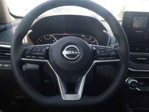 New 2026 Nissan Altima 2.5 SV w/ SV Premium Package AWD/4WD image 8