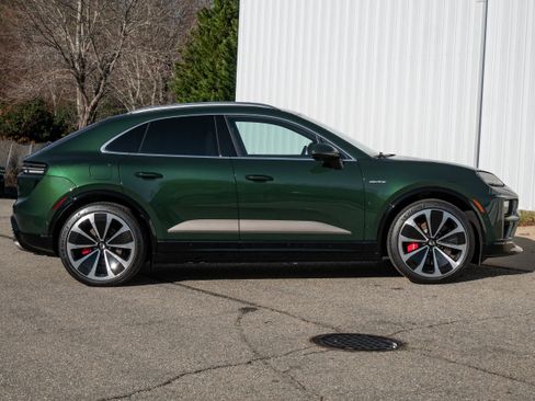 Used 2024 Porsche Macan Turbo Electric w/ Premium Package image 8