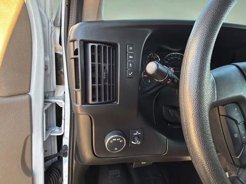 Used 2023 GMC Savana 2500 w/ Driver Convenience Package RWD image 19