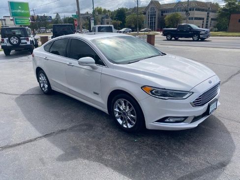 Used 2018 Ford Fusion Energi Titanium image 3