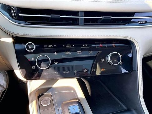 Certified 2023 INFINITI QX60 Luxe w/ Cargo Package image 32