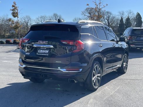 Used 2020 GMC Terrain Denali w/ Denali Premium Package image 7