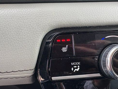 Certified 2023 Honda Pilot EX-L image 19