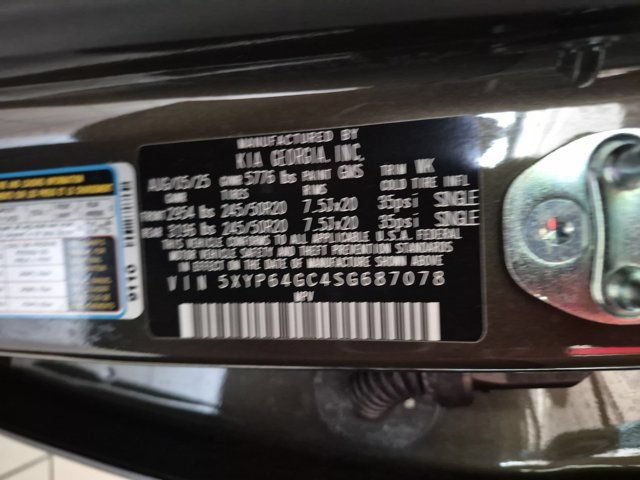 Used 2025 Kia Telluride S FWD image 37