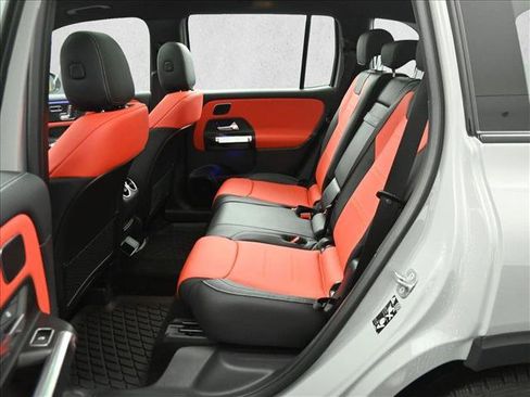 New 2026 Mercedes-Benz GLB 35 AMG 4MATIC image 21