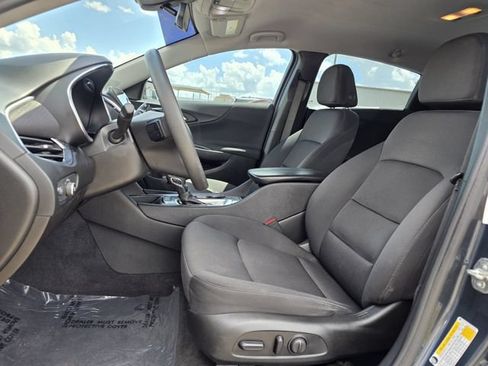Used 2021 Chevrolet Malibu LT FWD image 13