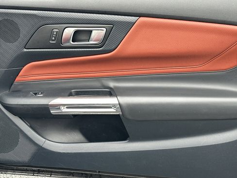 Used 2024 Ford Mustang Premium image 14