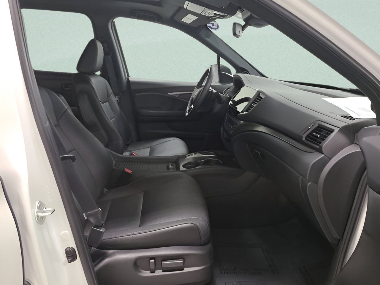 Used 2023 Honda Passport EX-L image 13